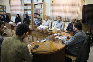 جلسه هماهنگی برگزاری مرحله ارزیابی اولیه داوطلبان کتابخانه مرکزی اراک