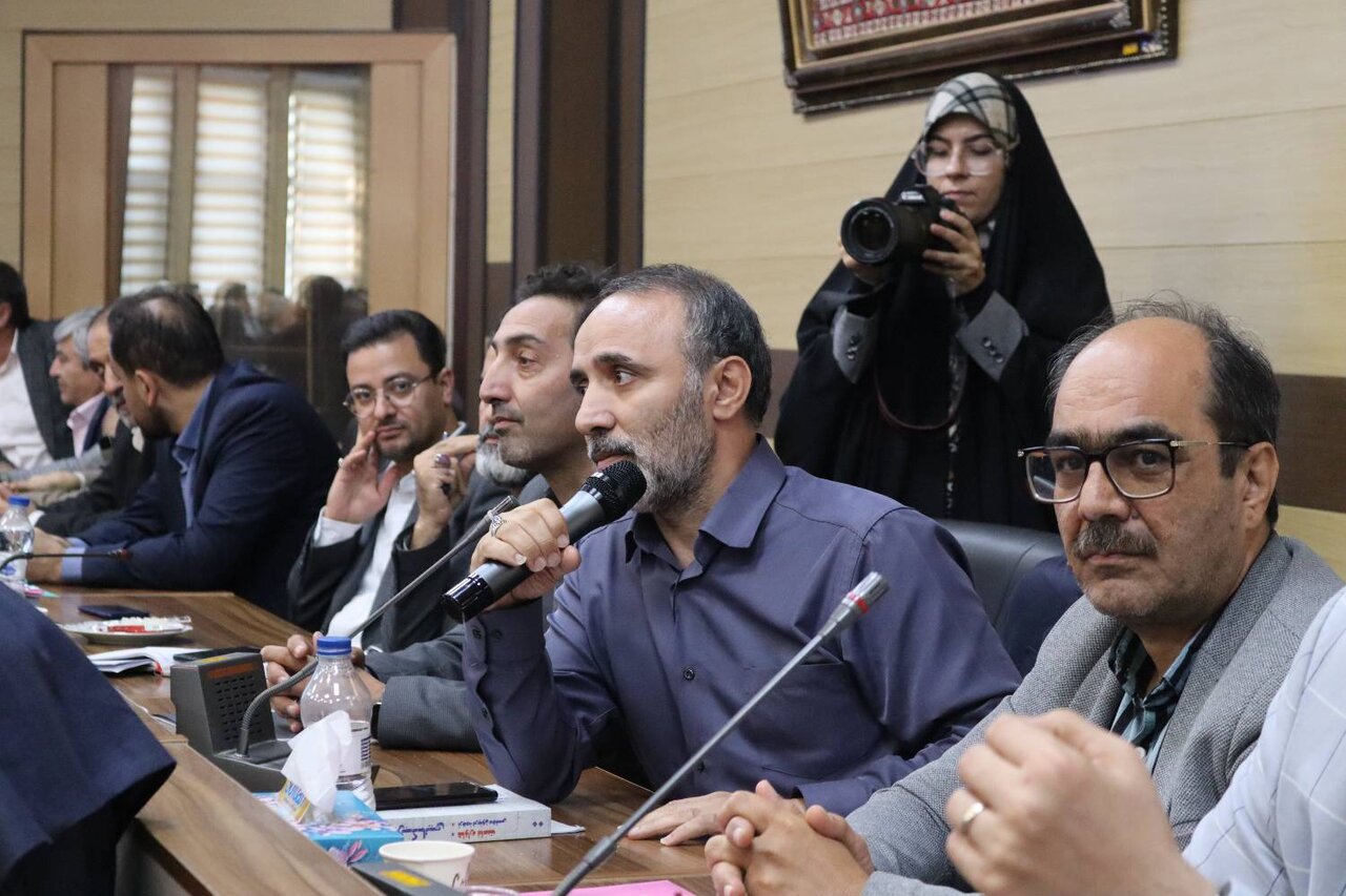۱۵۰۰ متر زمین برای ساخت کتابخانه استاندارد ورامین واگذار میشود