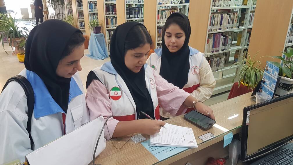 آیین بزرگداشت روز شعر و ادب فارسی در کتابخانه امام محمدباقر (ع) آبیک برگزار شد