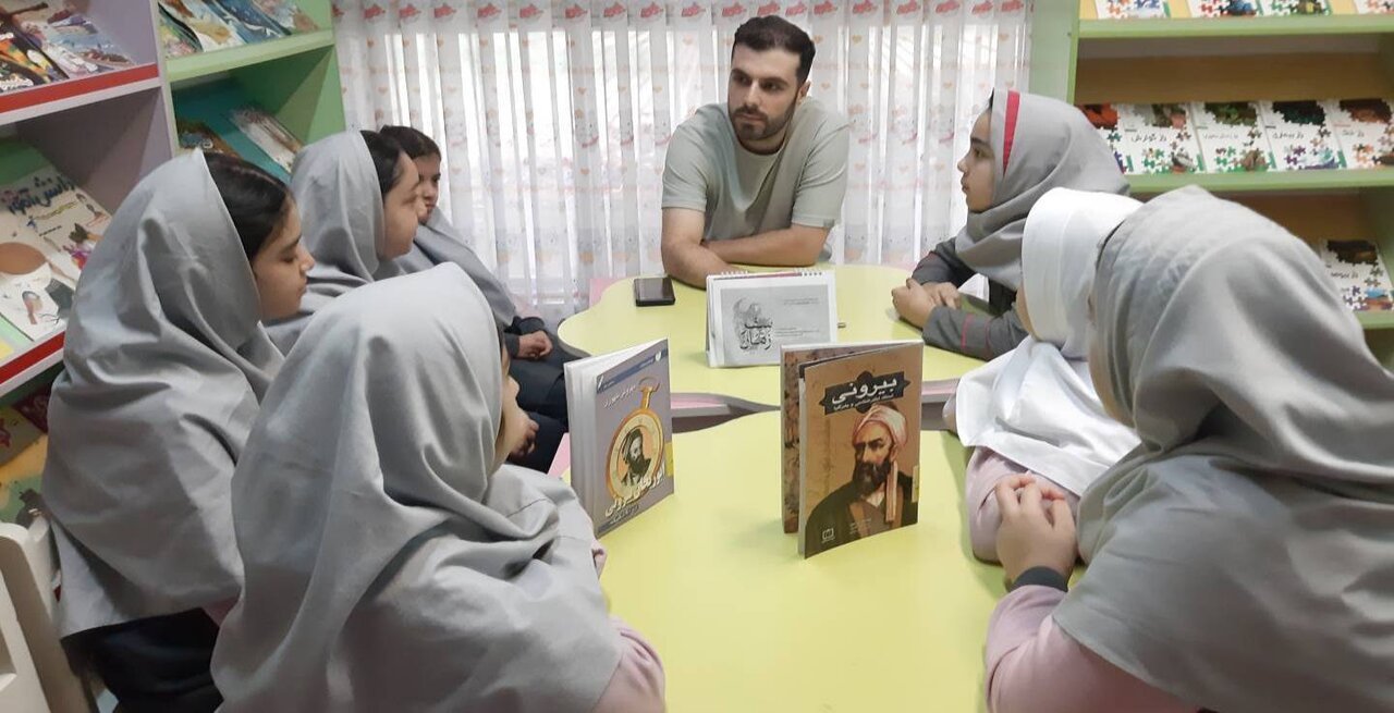 رویداد علمی‌-فرهنگی «سفر در زمان» در کتابخانه‌های عمومی مازندران برگزار شد