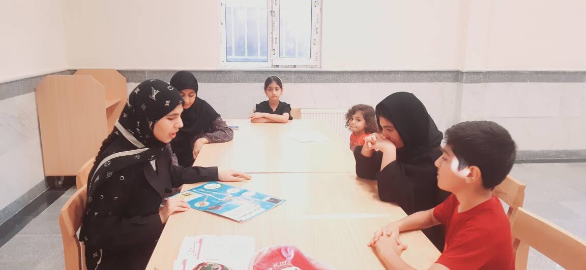 برگزاری نشست‌های انجمن و رویدادهای کتابخانه‌ای در شهرستان‌های کرمانشاه