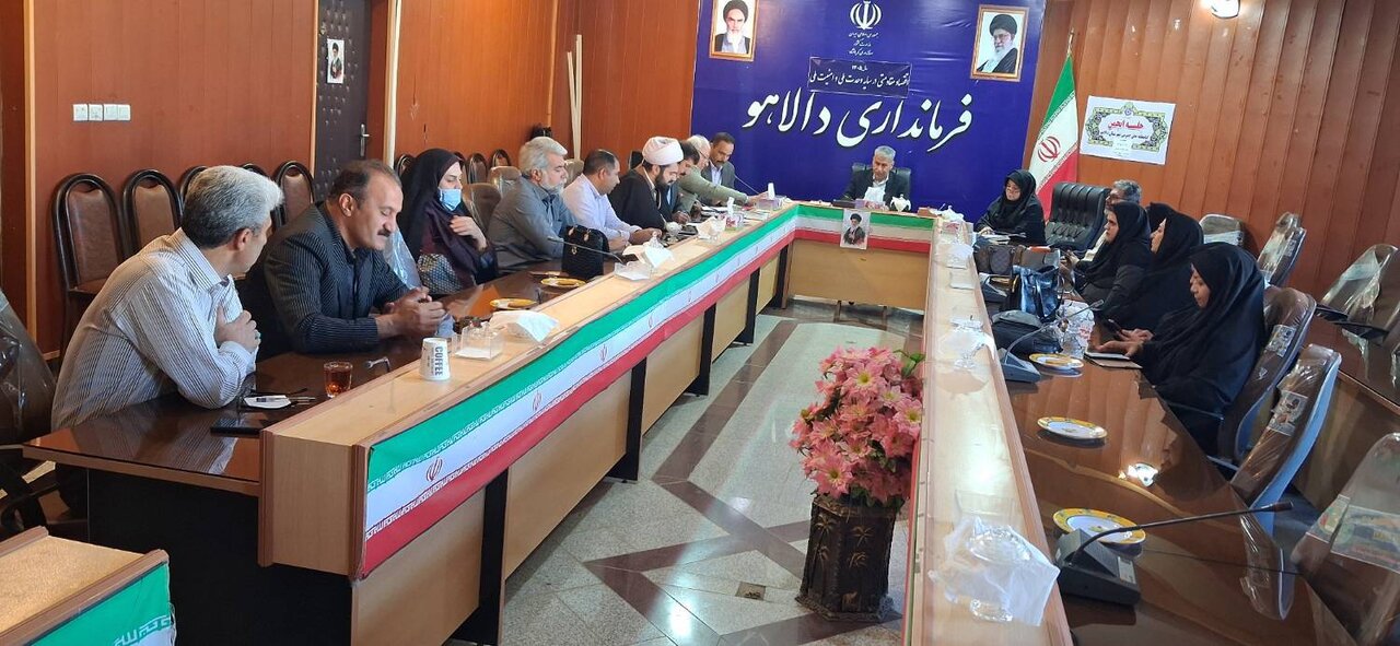 برگزاری نشستهای انجمن و رویدادهای کتابخانهای در شهرستانهای کرمانشاه