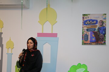 دیدار و گفت و گوی صمیمی با مریم هاشم‌پور، نویسنده شاخص حوزه ادبیات کودک و نوجوان