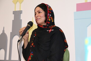 دیدار و گفت و گوی صمیمی با مریم هاشم‌پور، نویسنده شاخص حوزه ادبیات کودک و نوجوان
