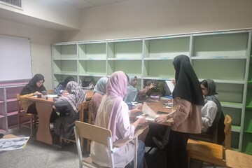 کتابخانه عمومی فرزانه جامع طرق