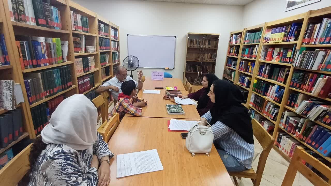 از حفظ قرآن کریم تا شاهنامه خوانی؛ روزهای پرنشاط در کتابخانه پانزده خرداد