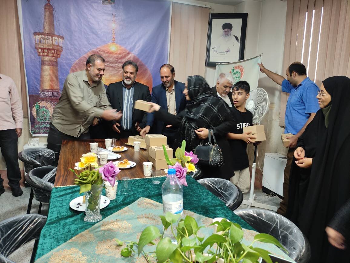 محفل ادبی «نوای پارسی» در کتابخانه ولایت قرچک برگزار شد