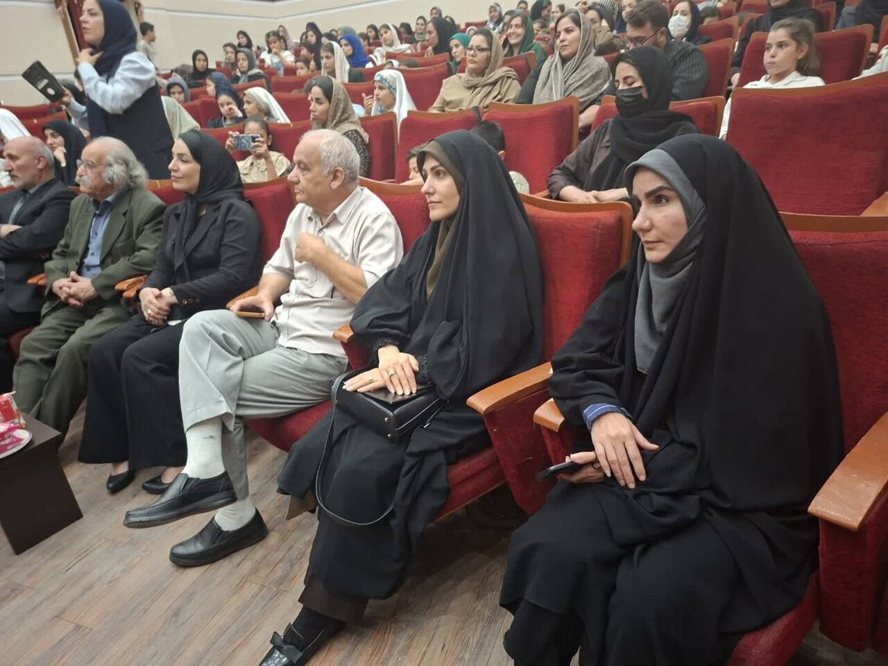 شهریار و شعر فارسی در قاب برنامه‌های فرهنگی کتابخانه‌های استان تهران