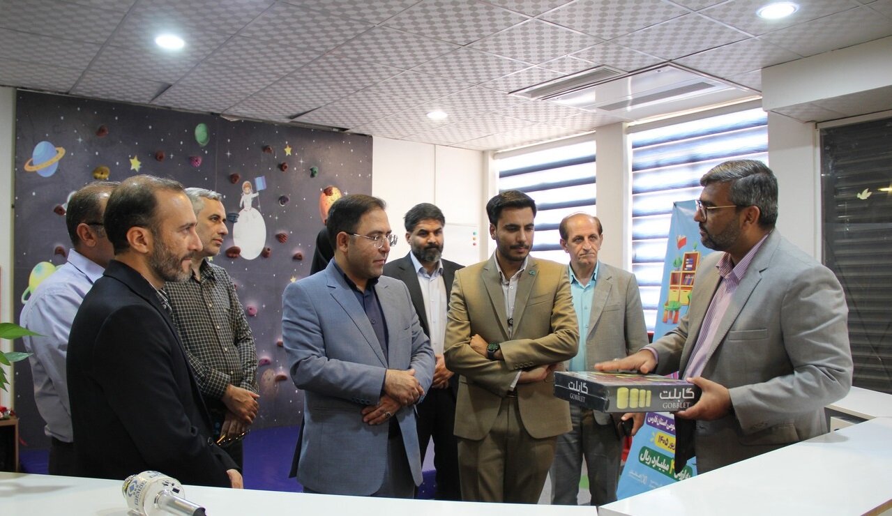 تجهیز ۱۳ کتابخانه عمومی فارس به بخش اسباب‌بازی/ هدف‌گذاری برای بهره‌مندی تمامی کتابخانه‌های نهادی تا پایان سال