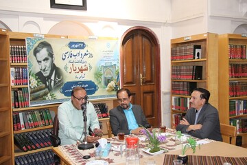 برگزاری محفل ادبی مشترک کتابخانه‌های عمومی شهر کرمان در کتابخانه آیت‌الله شیرازی