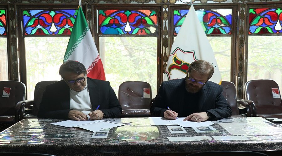 امضای تفاهمنامه همکاری میان ادارهکل کتابخانههای عمومی استان اردبیل و بنیاد ایرانشناسی استان