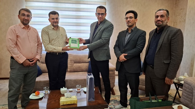 تأکید فرمانده سپاه استان و مدیرکل کتابخانههای عمومی سمنان بر همافزایی فرهنگی و استفاده از ظرفیت بسیج اقشار