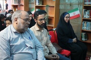 قاب‌های ماندگار از غرفه اداره‌کل کتابخانه‌های عمومی چهارمحال و بختیاری  در کنگره شهدا