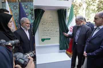 آیین راه‌اندازی ۴ دستگاه خودروی کتابخانه عمومی سیار