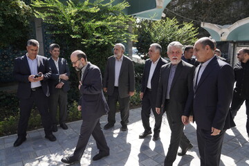 آیین راه‌اندازی ۴ دستگاه خودروی کتابخانه عمومی سیار