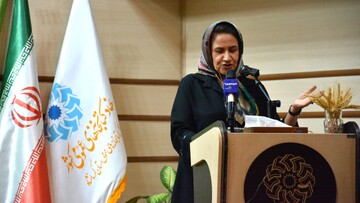 برگزاری محفل ادبی "روز شعر و ادب فارسی" در کرمانشاه