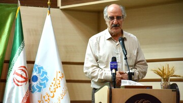 برگزاری محفل ادبی "روز شعر و ادب فارسی" در کرمانشاه
