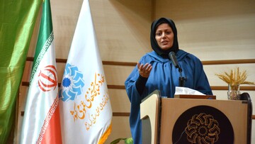 برگزاری محفل ادبی "روز شعر و ادب فارسی" در کرمانشاه