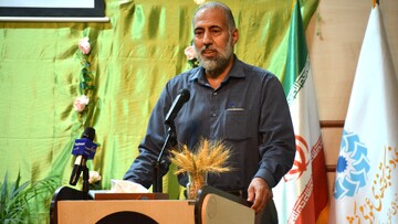 برگزاری محفل ادبی "روز شعر و ادب فارسی" در کرمانشاه