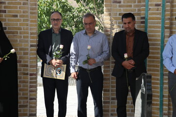 اداره کل کتابخانه‌های  عمومی استان خراسان رضوی