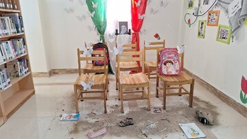 «نمایشگاه یادمان قهرمانان در مدرسه شجره طیبه میناب»