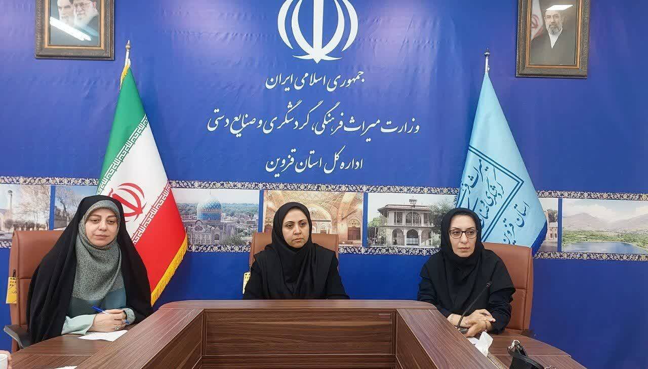 تأکید مدیرکل کتابخانه‌های عمومی قزوین بر استفاده از ظرفیت کتابخانه‌ها برای حمایت از بانوان هنرمند