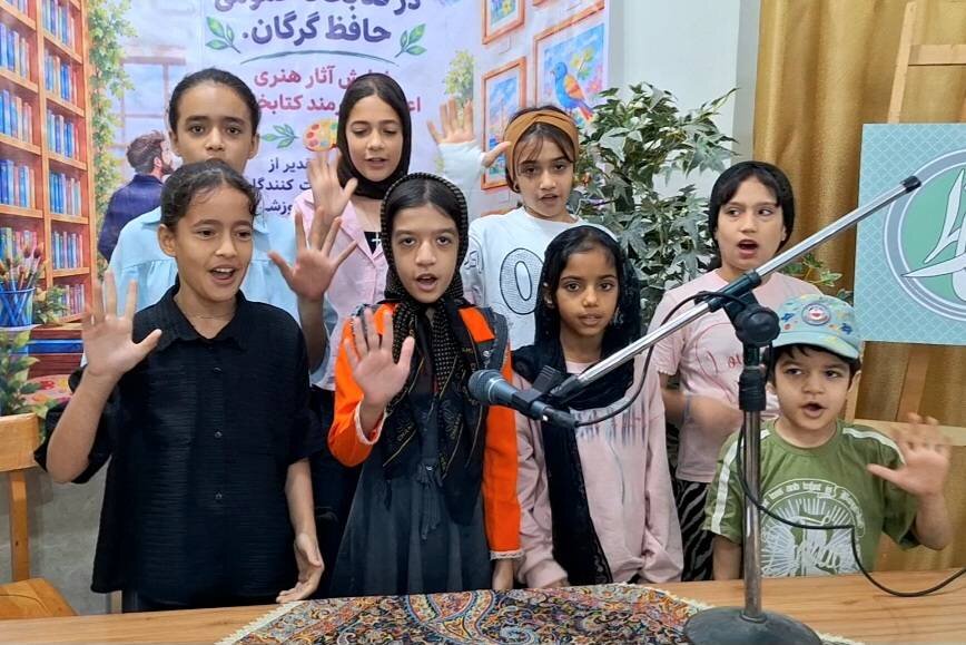 نگارخانه «نعنا»؛ روایت تازه هنر در کتابخانه حافظ گرگان افتتاح شد