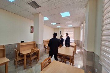 بازدید دستیار دبیرکل از کتابخانه‌های استان ایلام