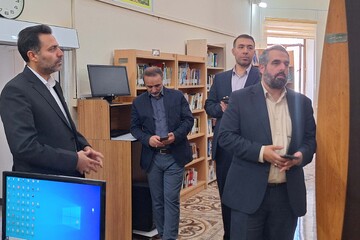 بازدید دستیار دبیرکل از کتابخانه‌های استان ایلام