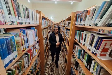 بازدید دستیار دبیرکل از کتابخانه‌های استان ایلام
