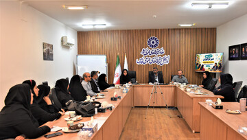 میز نوجوان
