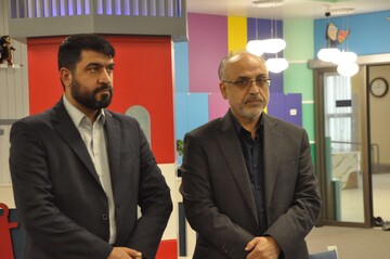بازدید مدیرکل فرهنگ و ارشاد اسلامی استان گیلان از کتابخانه مرکزی رشت