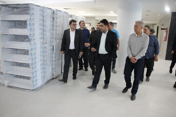 بازدید رئیس مجمع نمایندگان استان مرکزی از کتابخانه مرکزی اراک