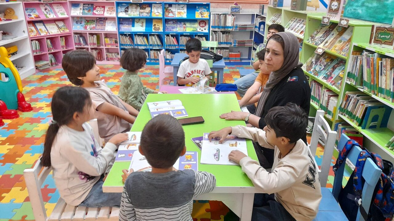 کتابخانه‌های کرمانشاه؛ عرصه‌ای برای آموزش، مشارکت و ترویج مطالعه