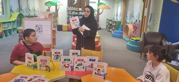 از زنگ اول مدرسه تا ورق اول کتاب؛ کتابداران در کنار دانش‌آموزان