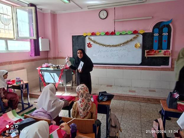 از زنگ اول مدرسه تا ورق اول کتاب؛ کتابداران در کنار دانشآموزان