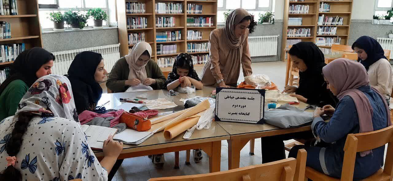 تابستانی پر از آموزش و نشاط در کتابخانه بصیرت گیان نهاوند