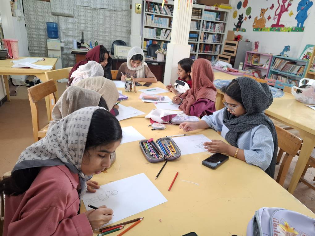 کتاب، شعر و هنر در خدمت ترویج فرهنگ ایثار؛ برنامههای هفته دفاع مقدس در هرمزگان