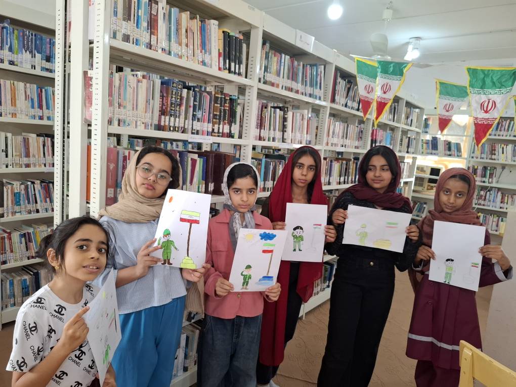 کتاب، شعر و هنر در خدمت ترویج فرهنگ ایثار؛ برنامههای هفته دفاع مقدس در هرمزگان