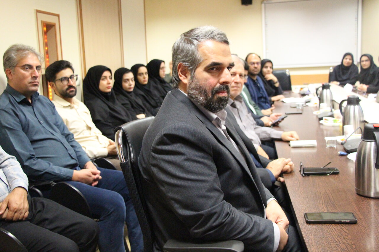 آیین معارفه سرپرست ادارهکل کتابخانههای عمومی استان تهران برگزار شد