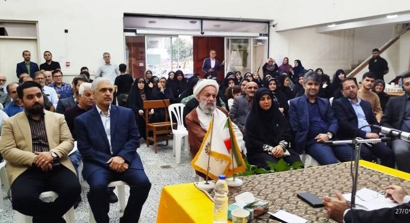 آیین رونمایی از کتاب «نامههای ملکوتی» در بابل برگزار شد