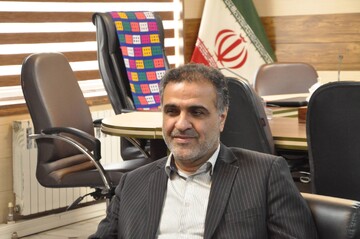 اولین کتابخانه سیار شهرستان رودسر به بهره‌برداری رسید