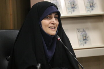 آیین رونمایی از کتاب «یک نفر به بابا خبر بدهد»