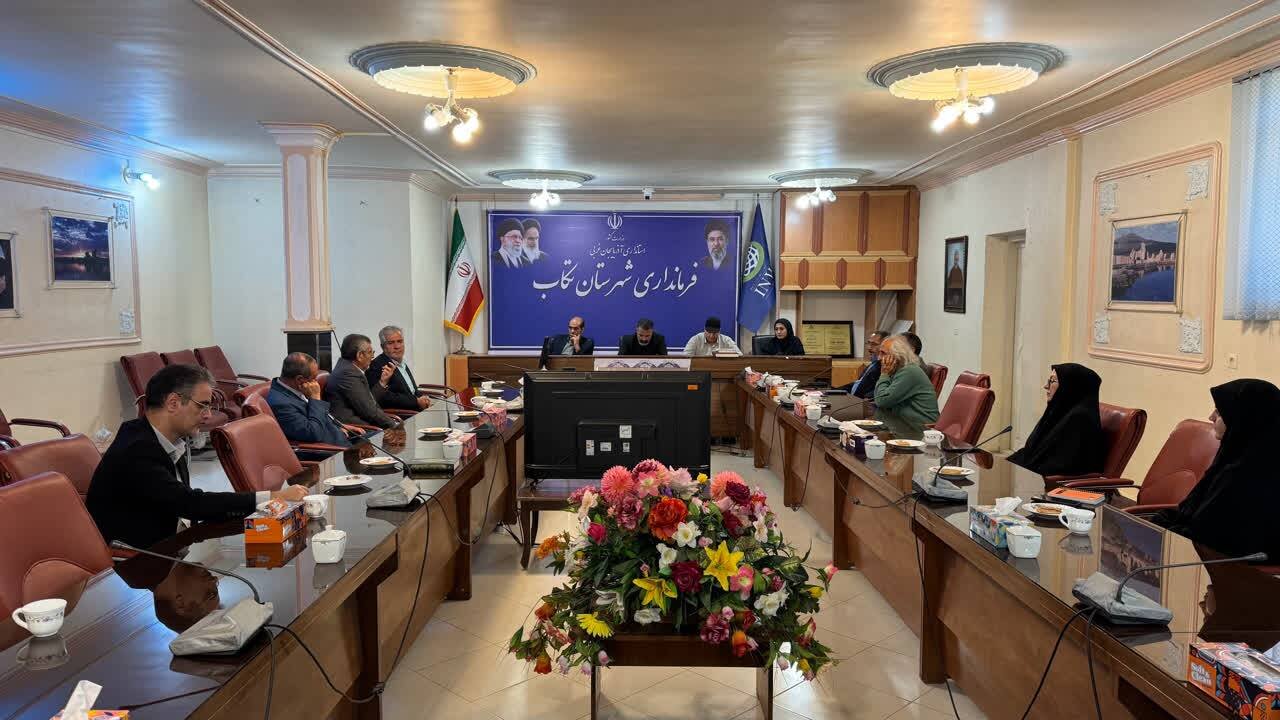 دومین جلسه انجمن کتابخانه‌های عمومی شهرستان تکاب برگزار شد