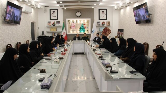 رونمایی کتاب «عطر ناتمام»؛ روایت زندگی و مجاهدتهای شهید محمدحسین سیفالدینی در کرمان