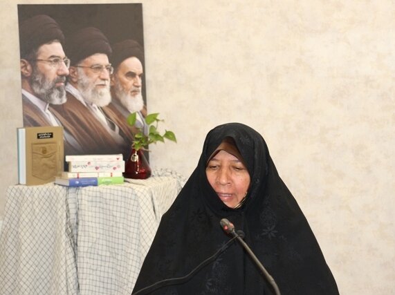 رونمایی کتاب «عطر ناتمام»؛ روایت زندگی و مجاهدتهای شهید محمدحسین سیفالدینی در کرمان