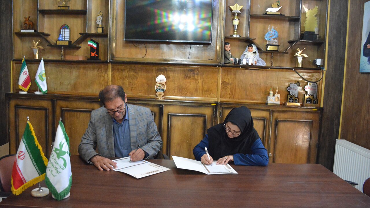 تفاهم‌نامه همکاری کتابخانه‌های عمومی و کانون پرورش فکری کودکان و نوجوانان کرمانشاه امضا شد