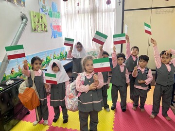  پویش «در پناه پرچم» در کتابخانه‌های عمومی بابل
