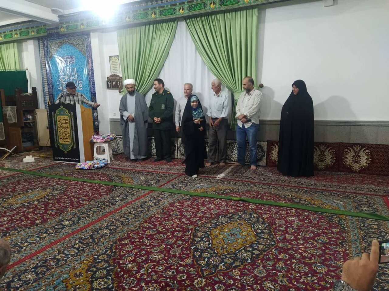 مسابقه نقاشی «دفاع مقدس و نماز» در شهر پول نوشهر برگزار شد