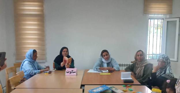 دفاع مقدس در قاب کتاب و ادبیات